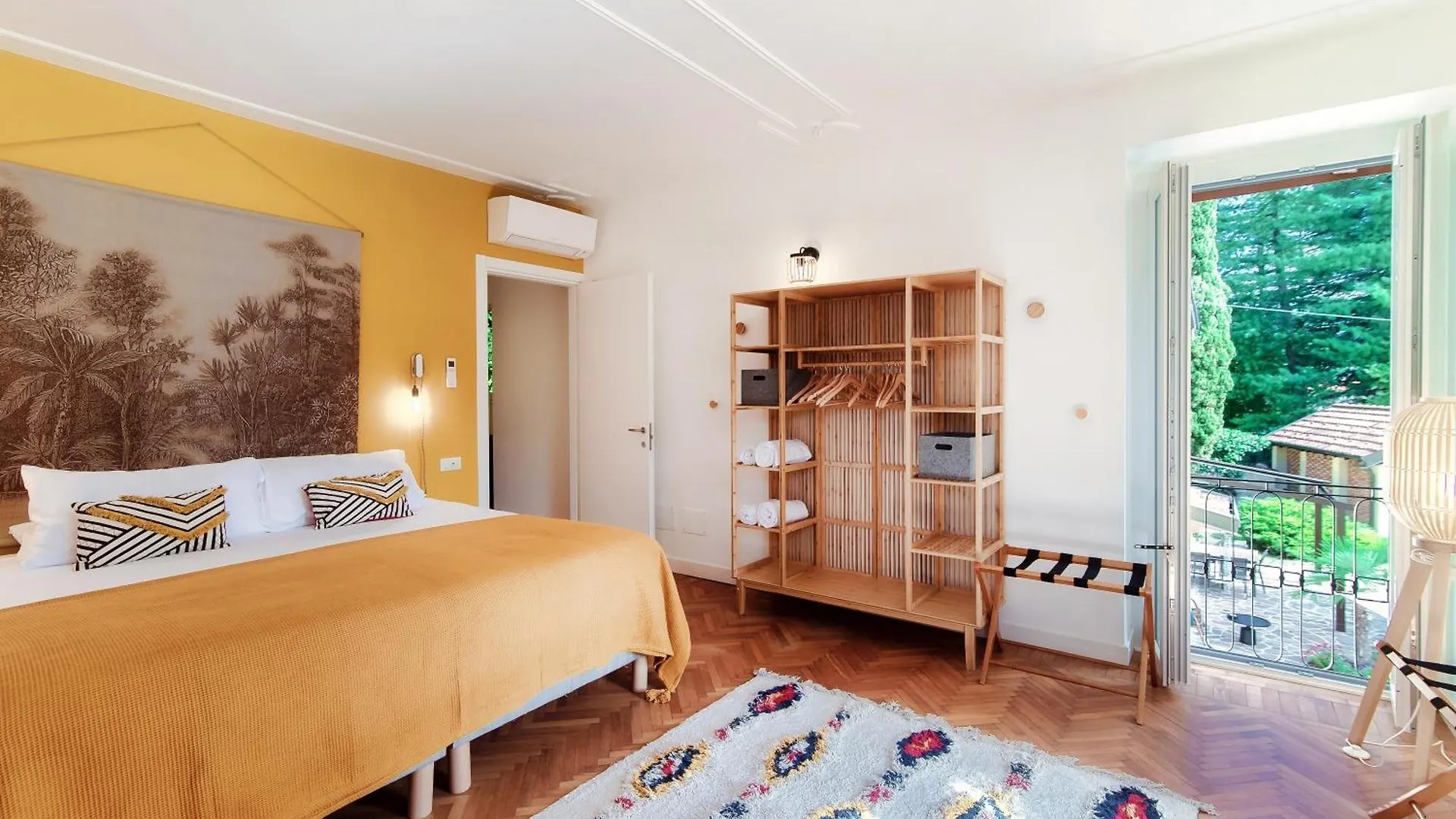 לנו Villa Riva - By Myhomeincomo 0*,  איטליה