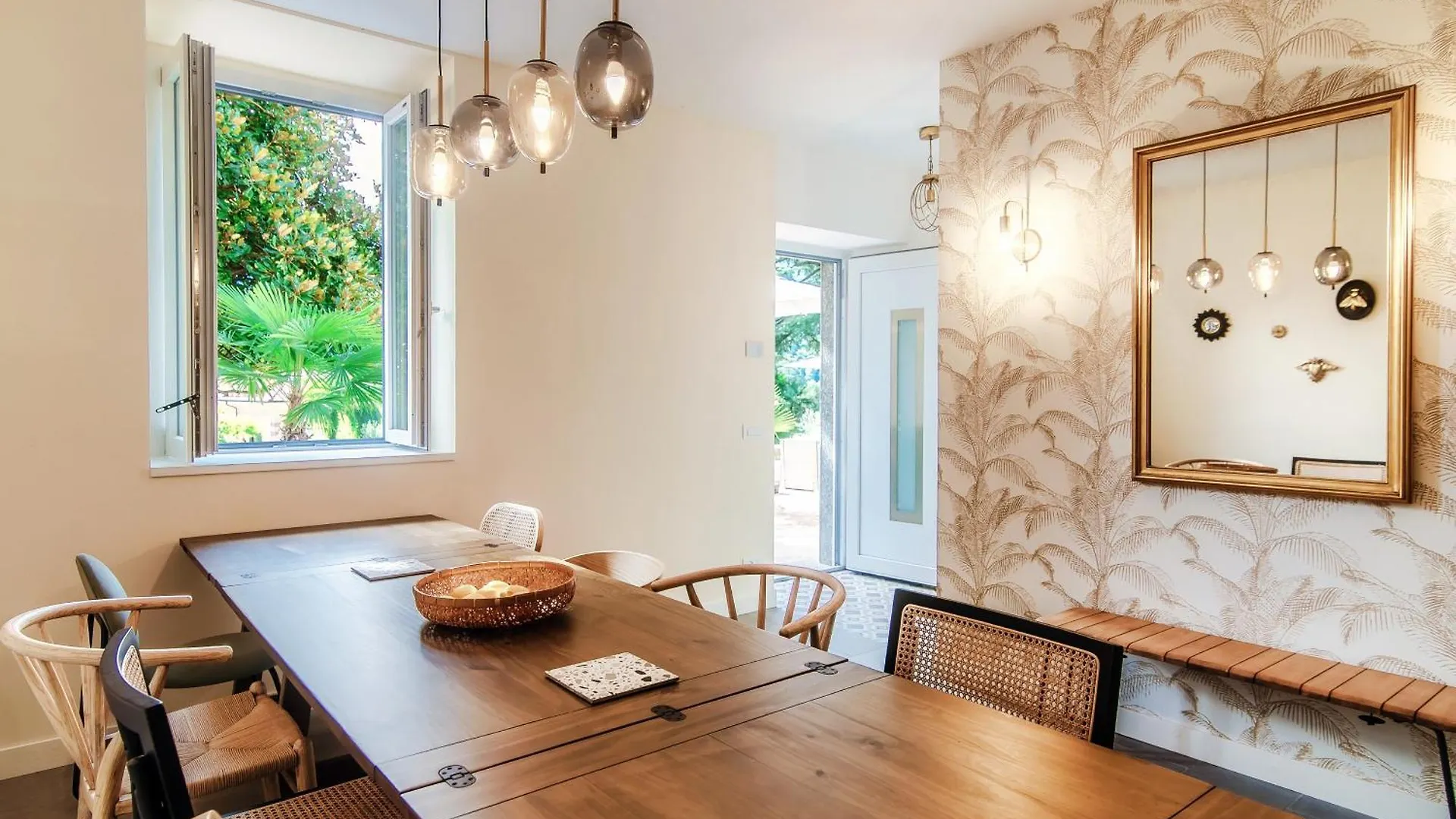 לנו Villa Riva - By Myhomeincomo