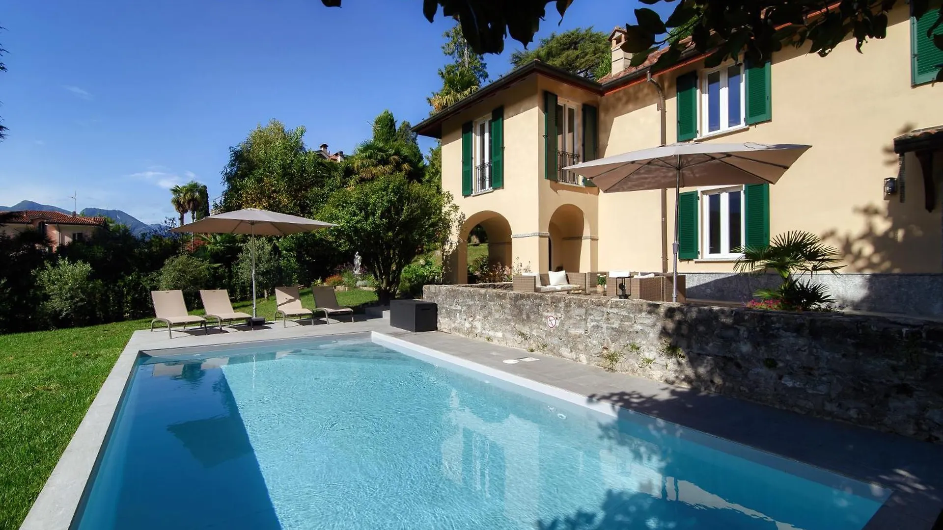 לנו Villa Riva - By Myhomeincomo
